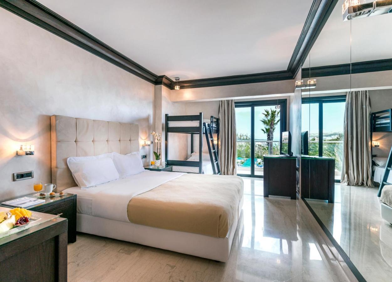 Quadruple Room Sea View,1774471336:JPEG